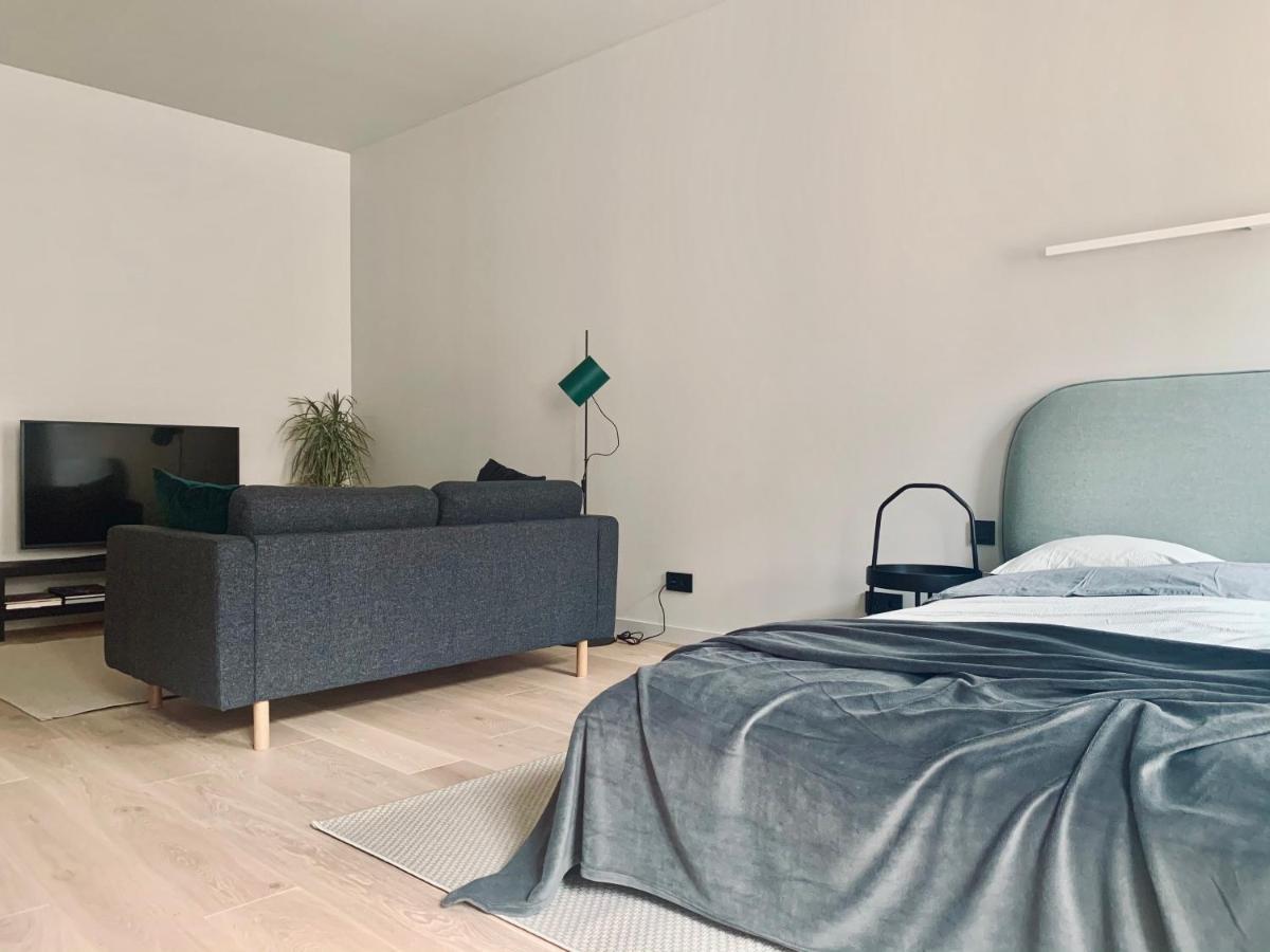 Stylish New Apartment In Riga Old Town - City Centre, Self Check-In, Walkable To Major Attractions Exterior foto